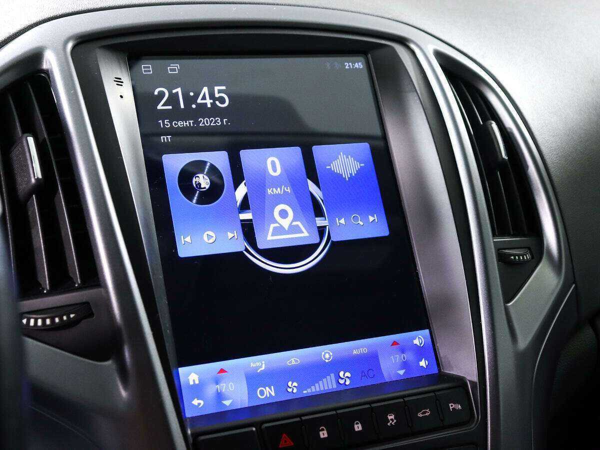 Б/У Опель Астра 2013 года. Фото: #16