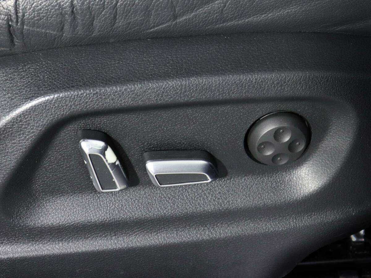 Б/У Ауди К5 2015 года. Фото: #14