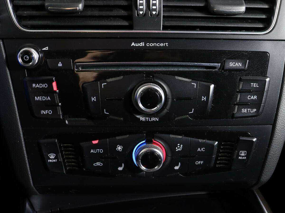 Б/У Ауди К5 2015 года. Фото: #21