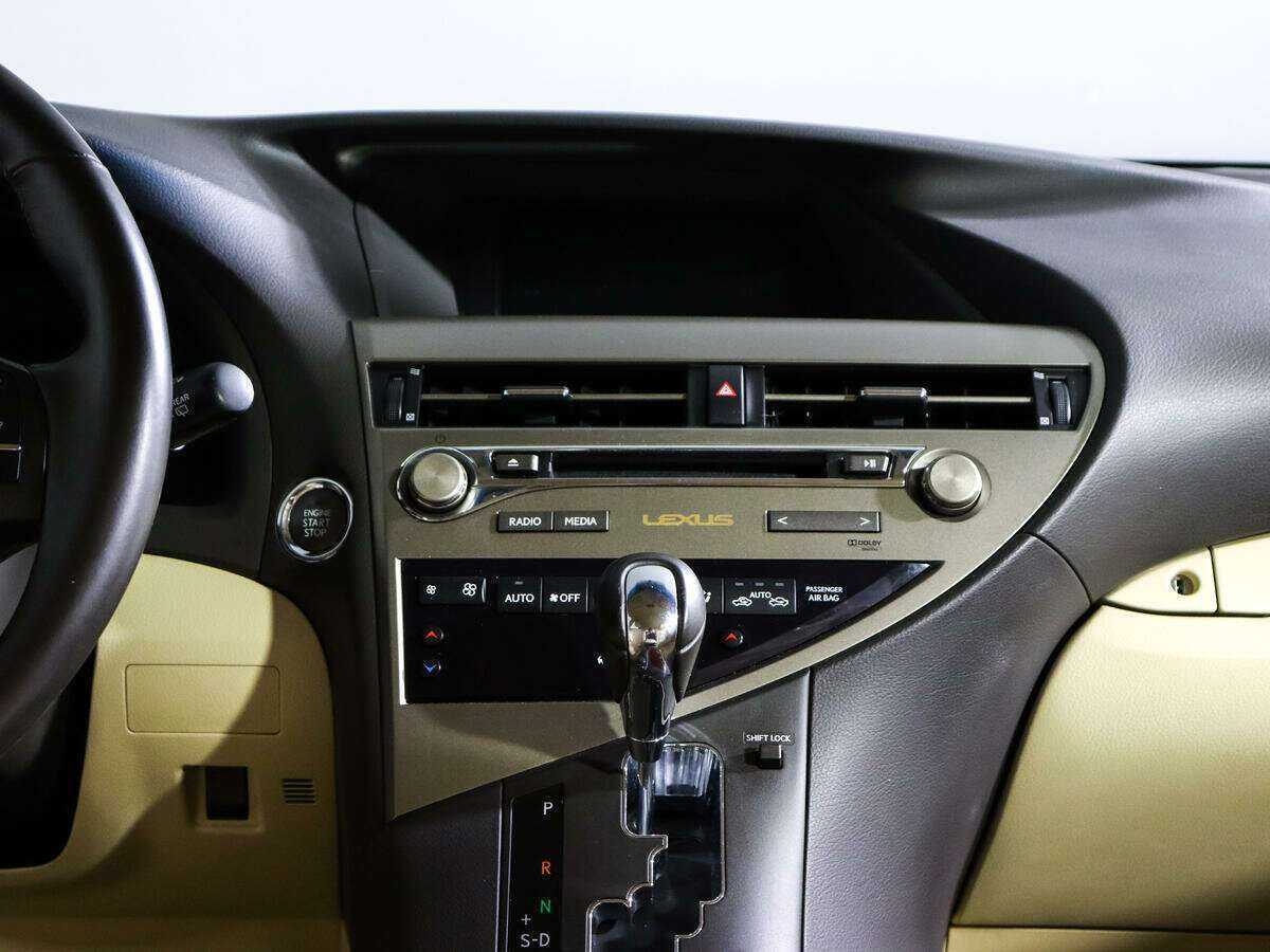 Б/У Лексус Р-Икс 2012 года. Фото: #9