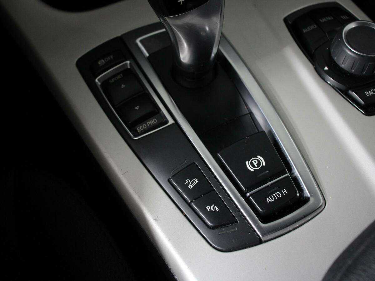 Б/У БМВ Икс3 2013 года. Фото: #12