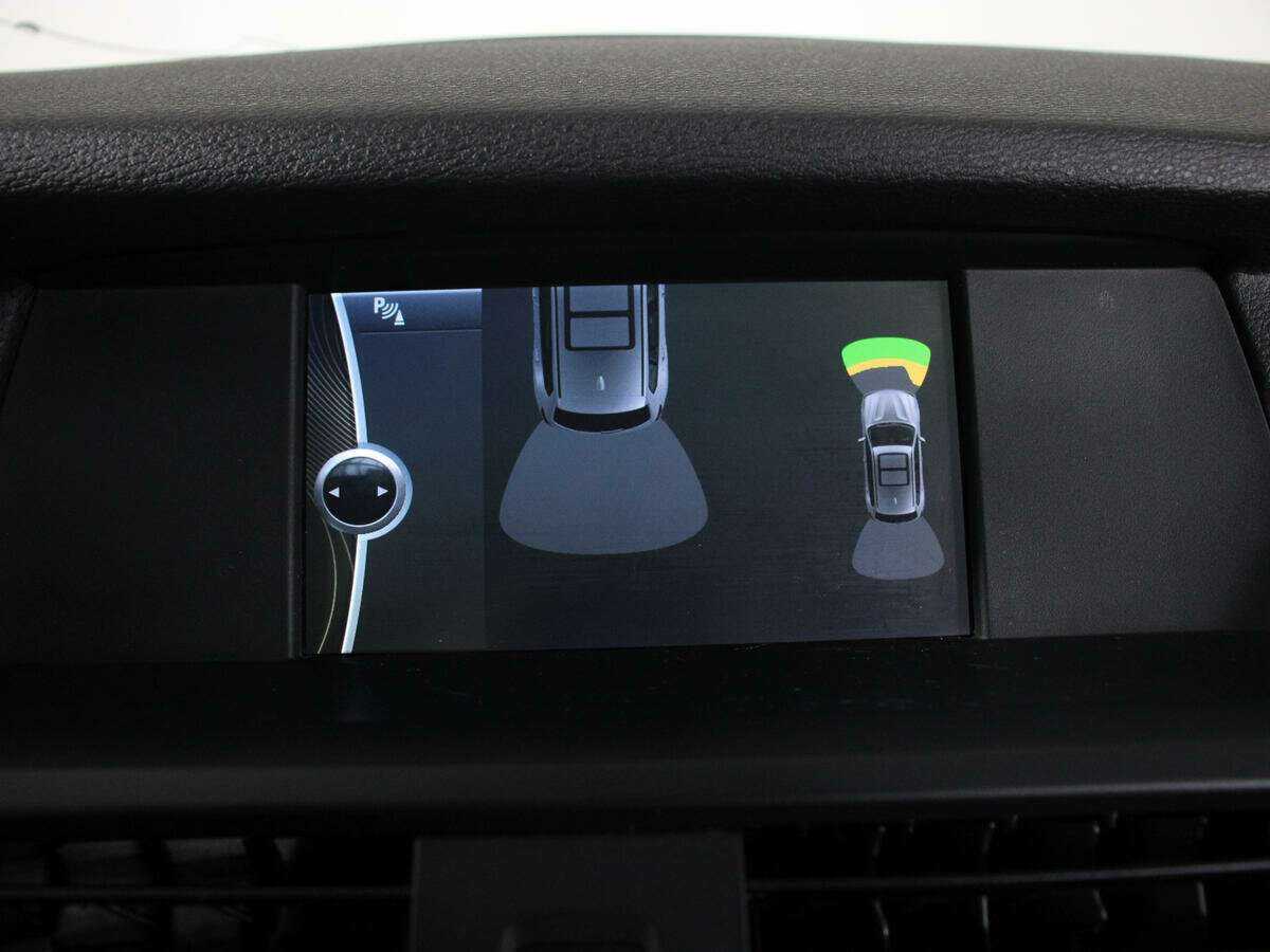 Б/У БМВ Икс3 2013 года. Фото: #15