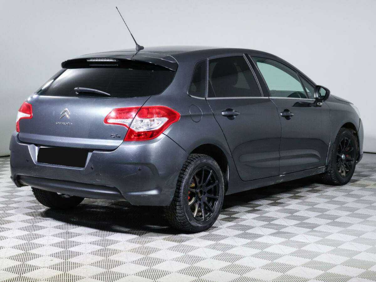 Б/У Ситроен Ц4 2013 года. Фото: #4