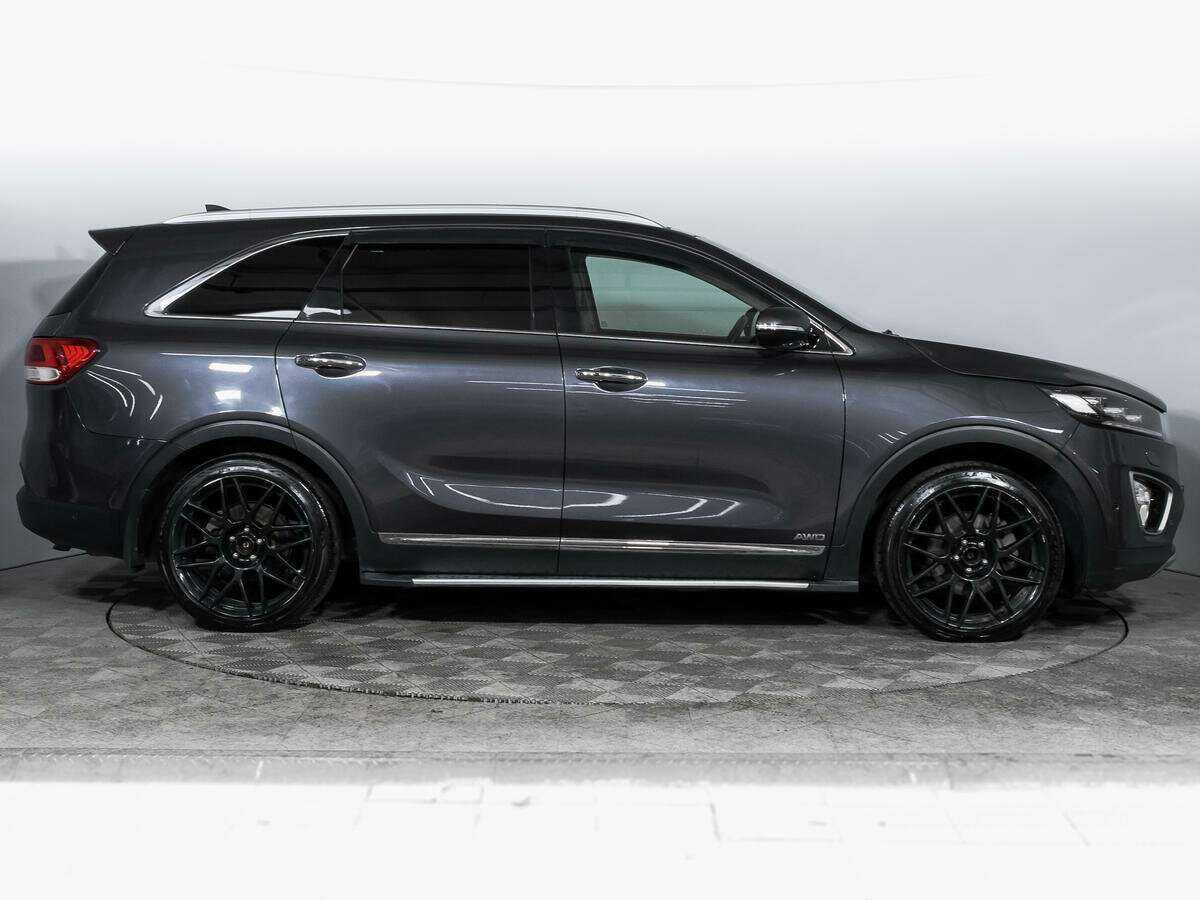 Б/У Киа Соренто 2017 года. Фото: #3