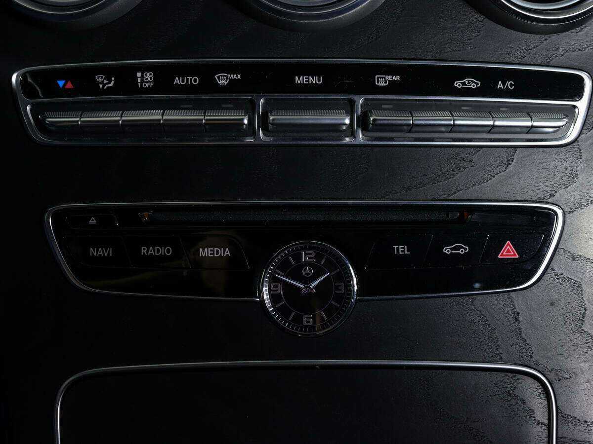 Б/У Мерседес-Бенц Ц-Класс 2018 года. Фото: #13