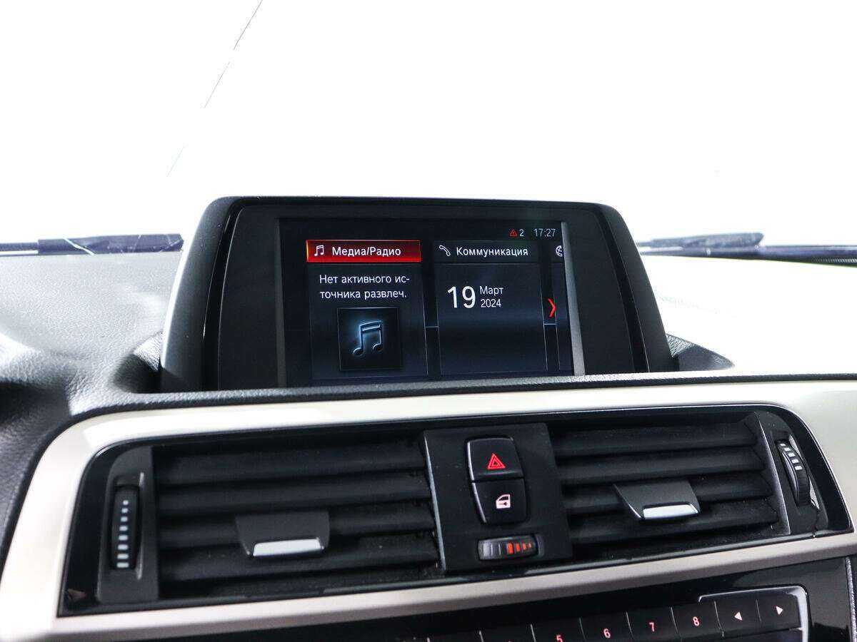 Б/У БМВ 1 серии 2018 года. Фото: #12