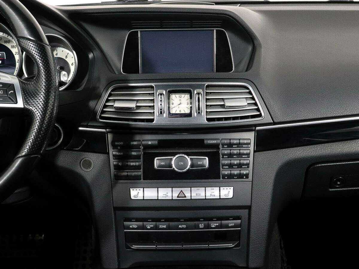 Б/У Мерседес-Бенц Е-Класс 2014 года. Фото: #9