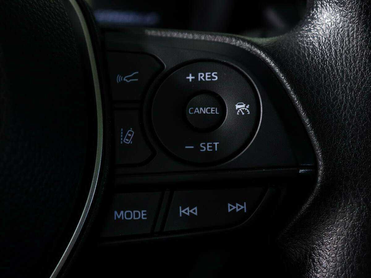 Б/У Тойота Королла 2022 года. Фото: #15