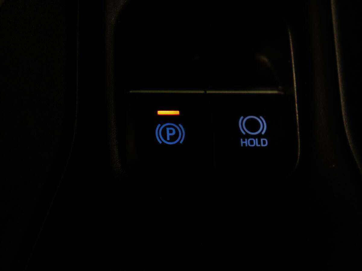 Б/У Тойота Королла 2022 года. Фото: #18