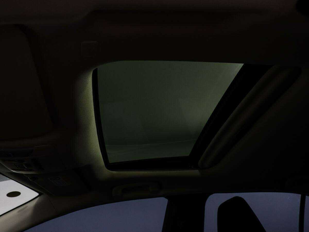 Б/У Тойота Королла 2022 года. Фото: #20