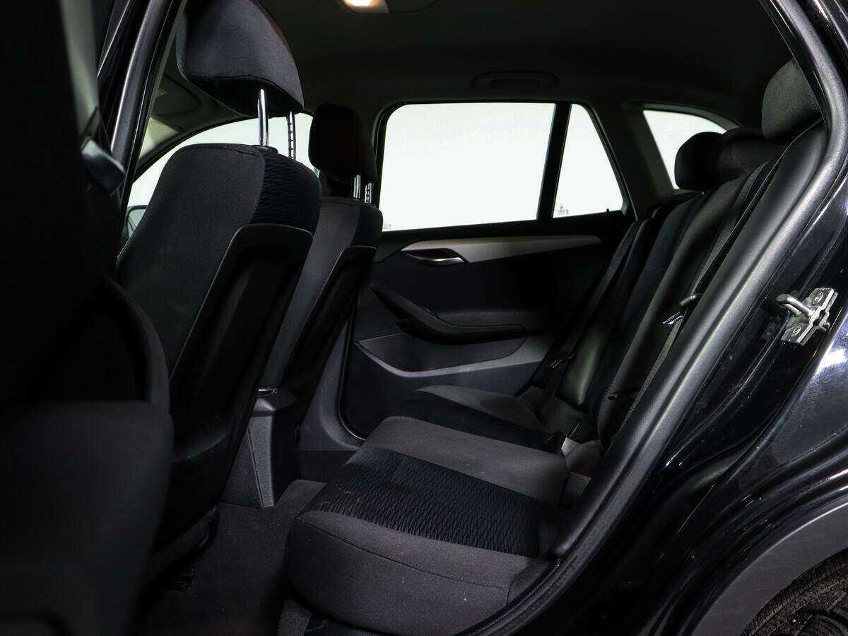 Б/У БМВ Икс1 2012 года. Фото: #7