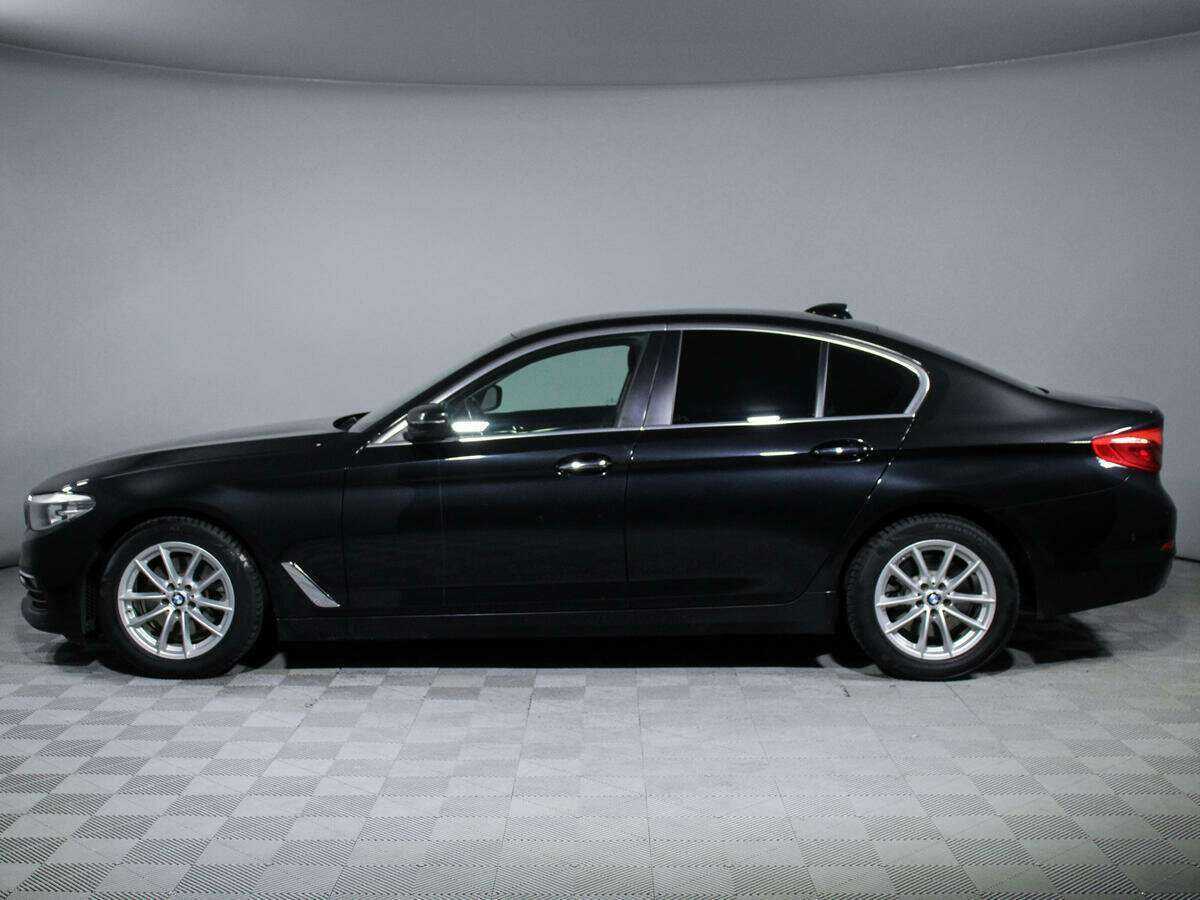 Б/У БМВ 5 серии 2017 года. Фото: #6