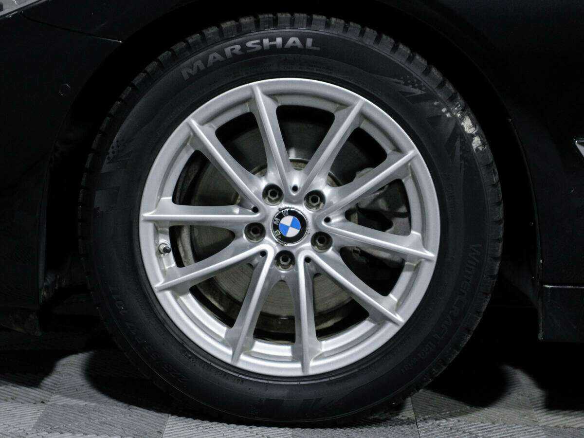 Б/У БМВ 5 серии 2017 года. Фото: #20