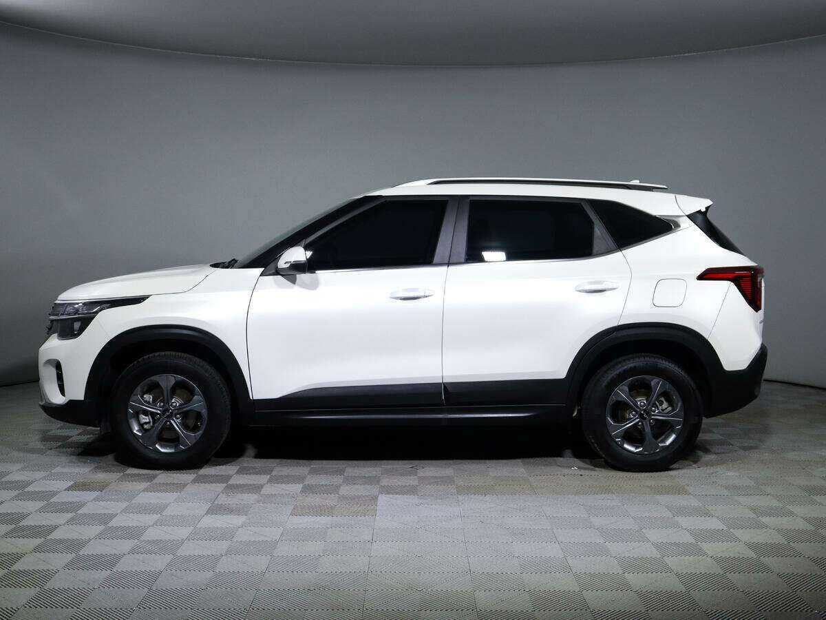 Б/У Киа Сельтос 2023 года. Фото: #7