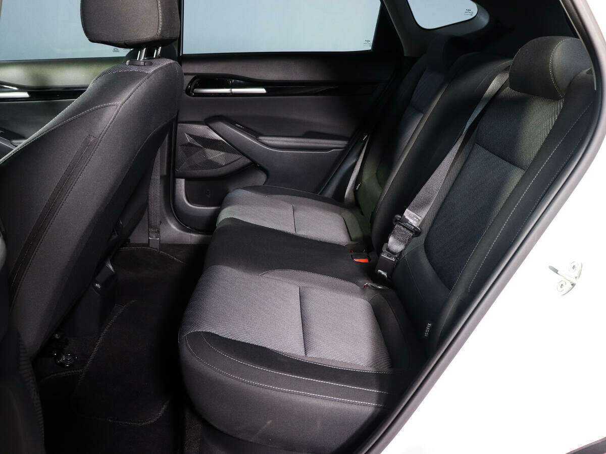 Б/У Киа Сельтос 2023 года. Фото: #9