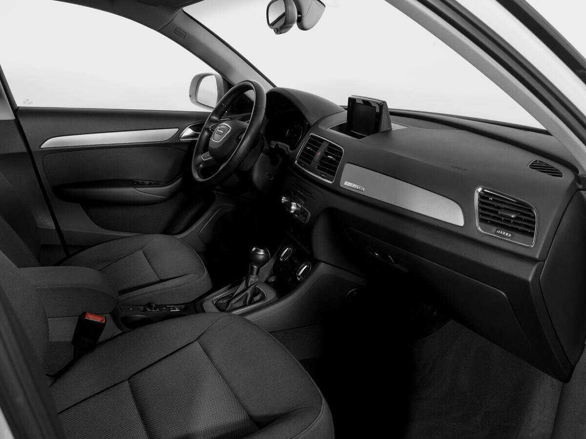 Б/У Ауди К3 2014 года. Фото: #8