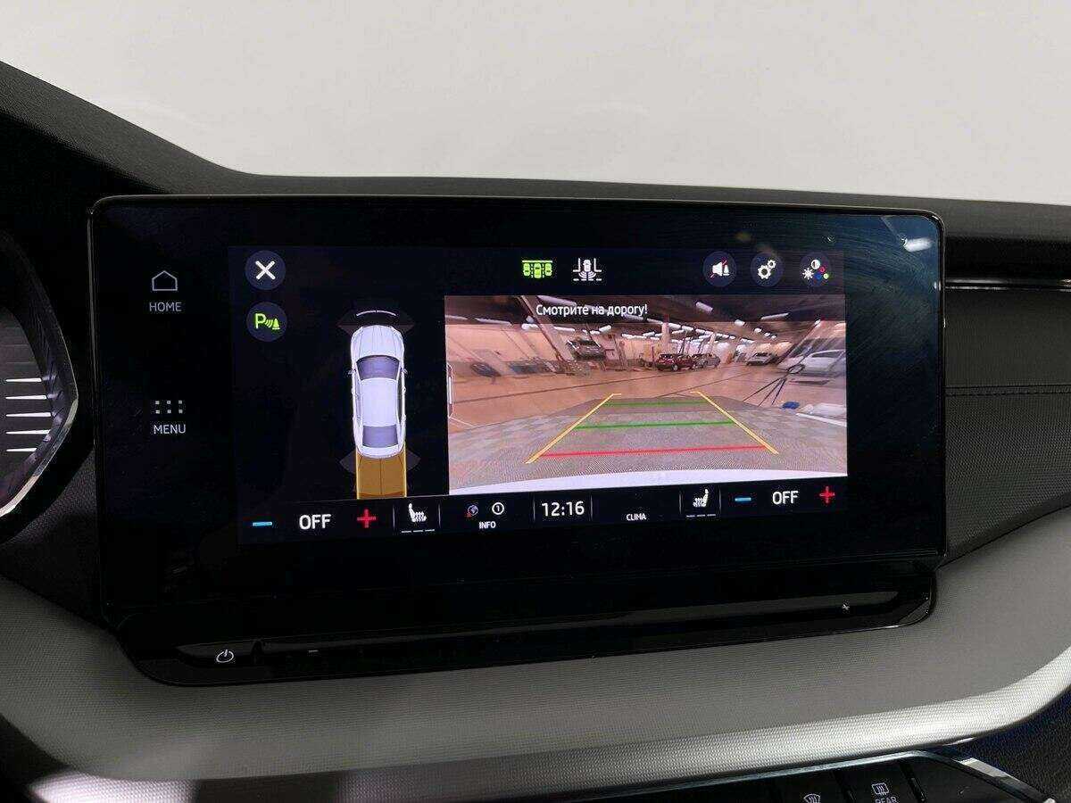 Б/У Шкода Октавия 2021 года. Фото: #11