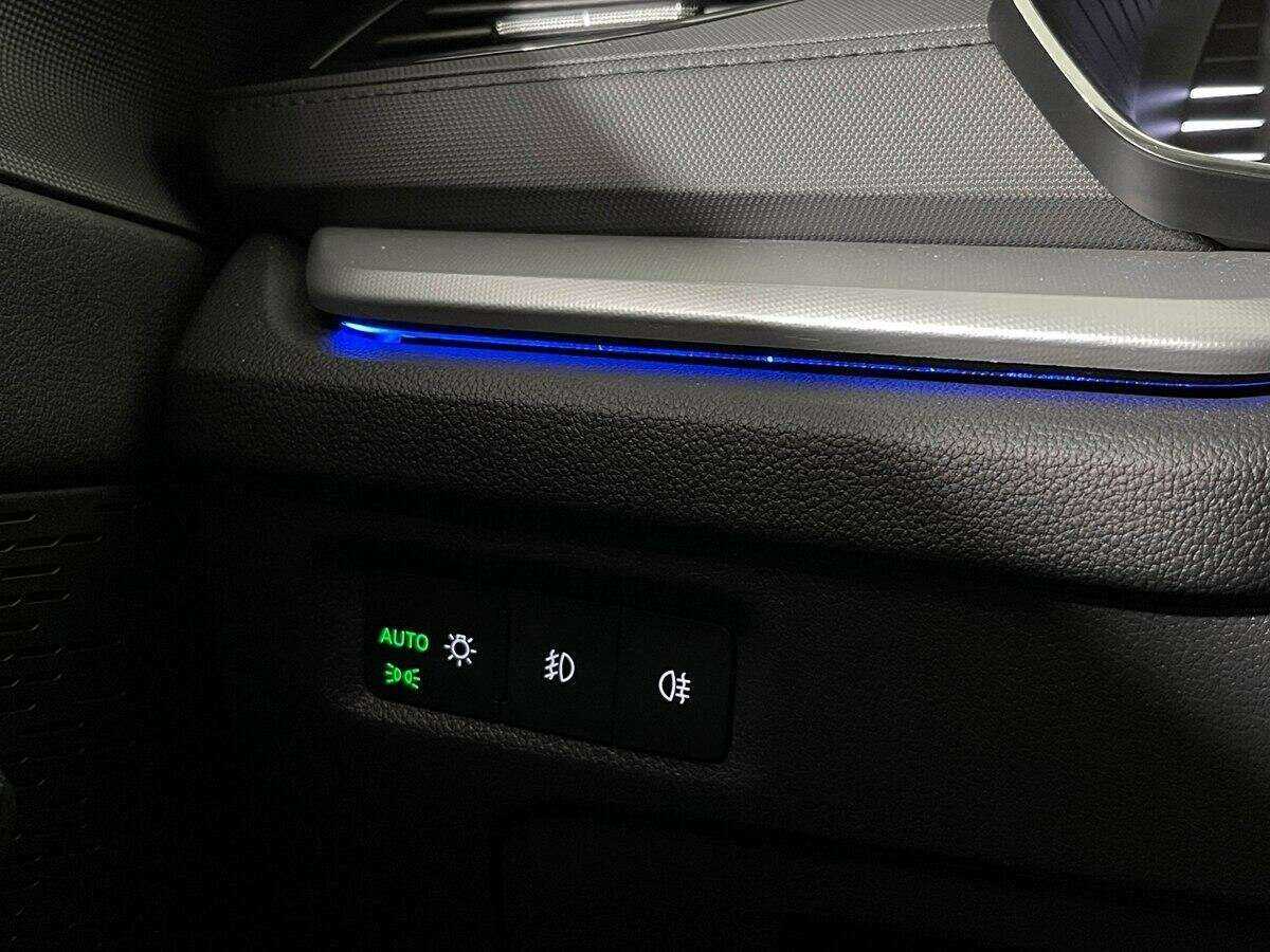 Б/У Шкода Октавия 2021 года. Фото: #13