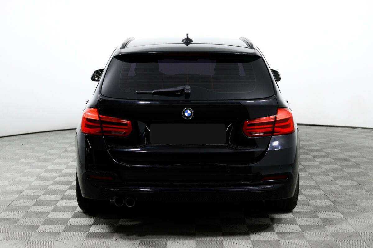 Б/У БМВ 3 серии 2019 года. Фото: #5