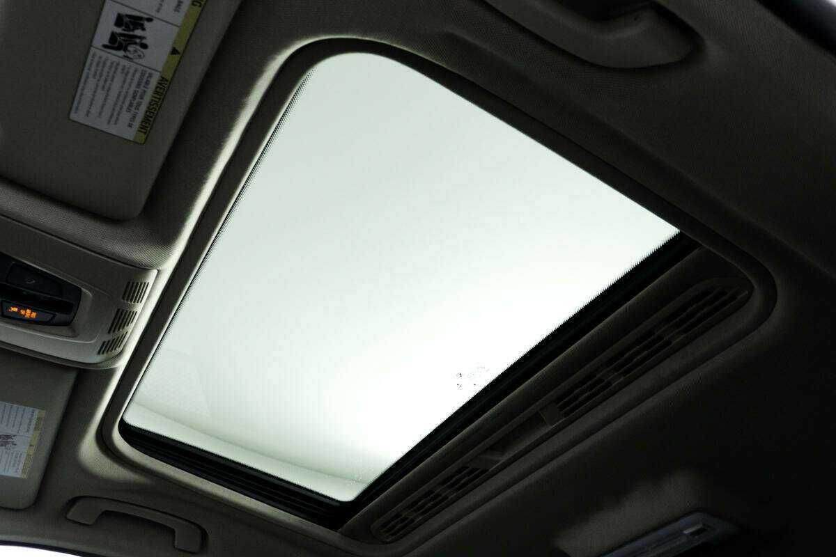 Б/У БМВ 3 серии 2016 года. Фото: #12