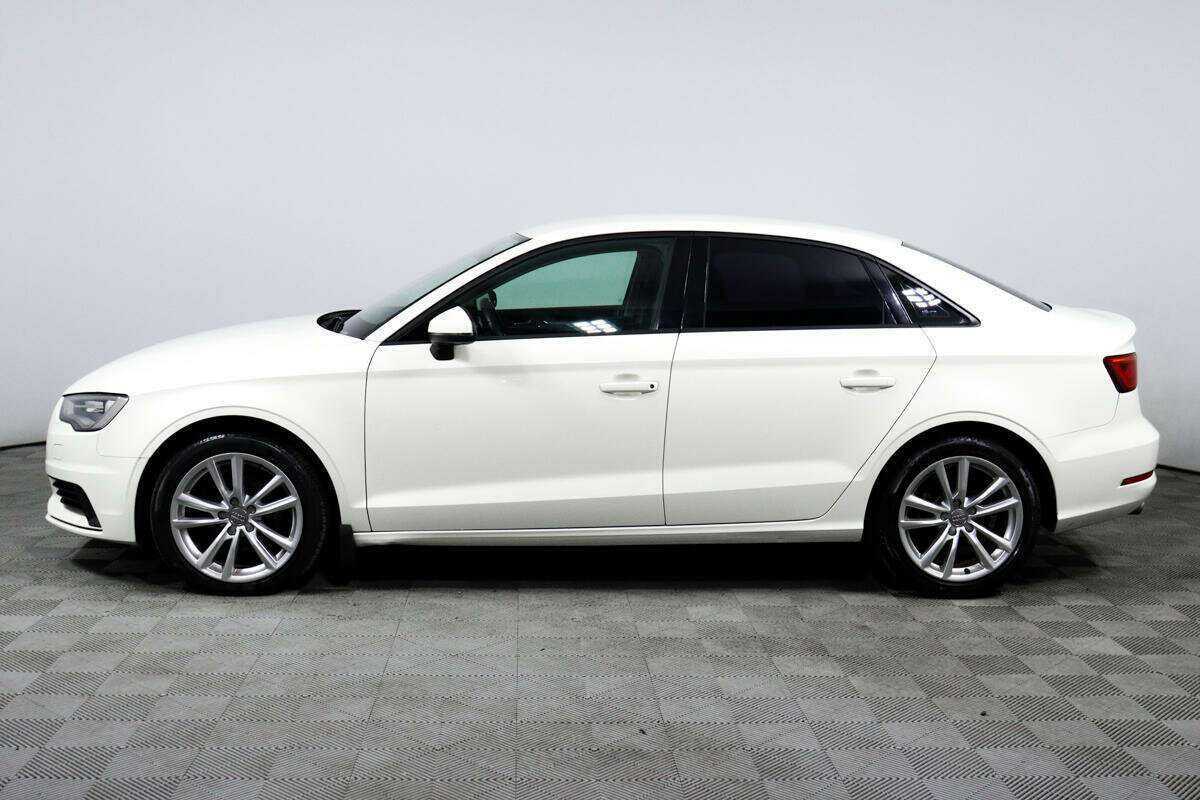 Б/У Ауди А3 2015 года. Фото: #7