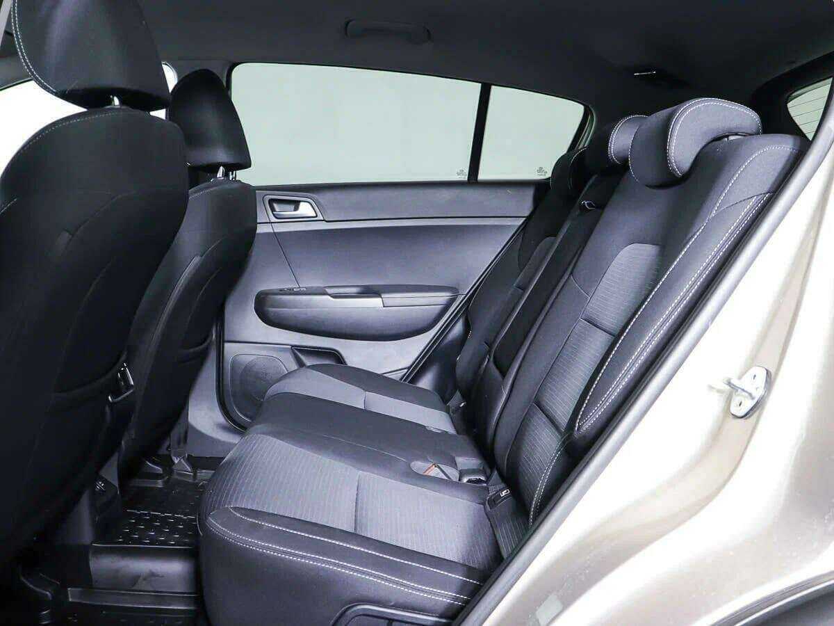 Б/У Киа Спортейдж 2018 года. Фото: #12