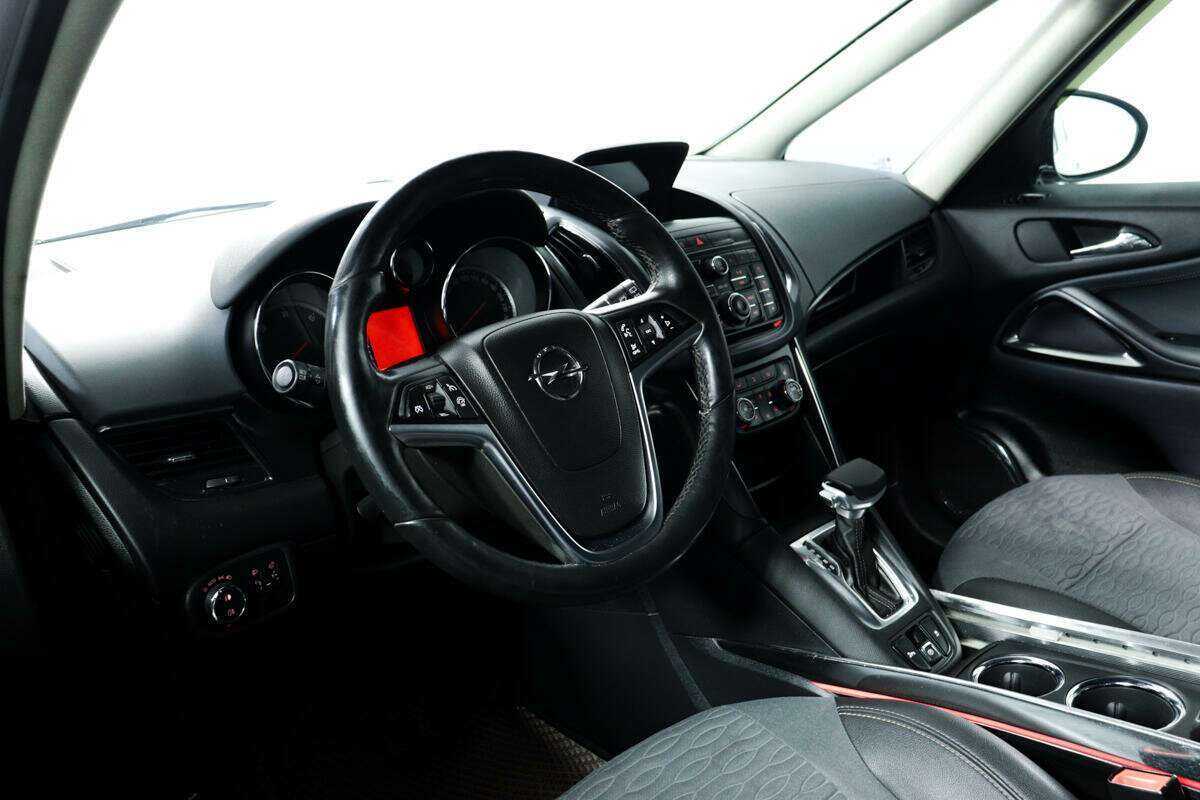 Б/У Опель Зафира 2012 года. Фото: #12