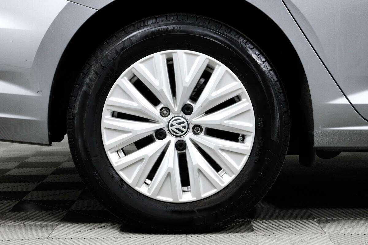 Б/У Фольксваген Джетта 2019 года. Фото: #13