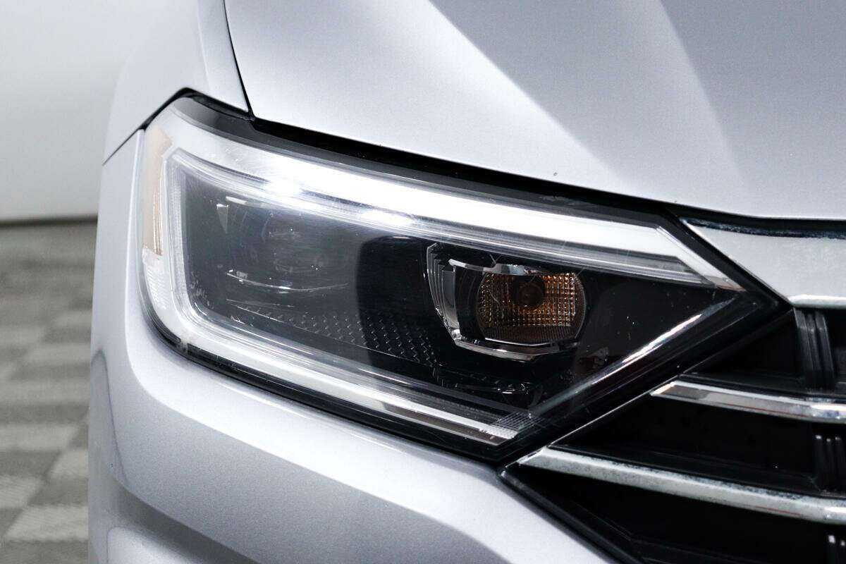 Б/У Фольксваген Джетта 2019 года. Фото: #14