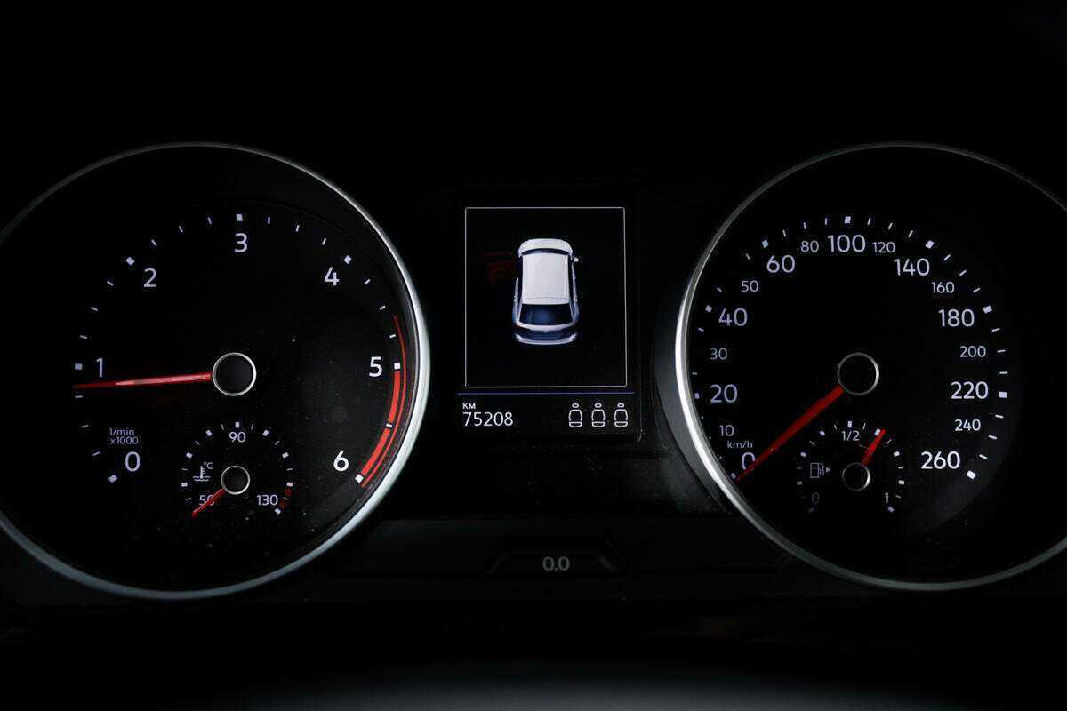 Б/У Фольксваген Тигуан 2017 года. Фото: #9