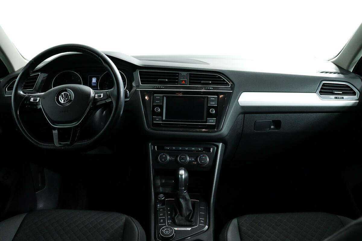 Б/У Фольксваген Тигуан 2017 года. Фото: #10