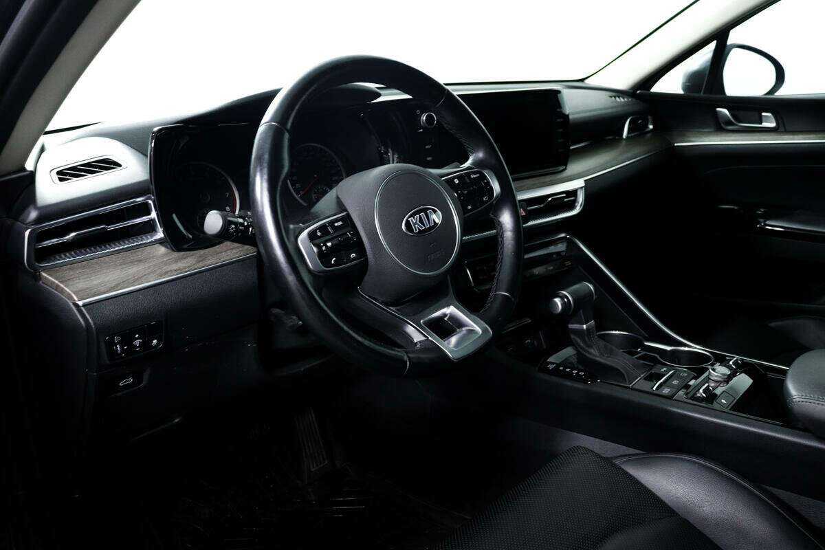 Б/У Киа К5 2021 года. Фото: #12