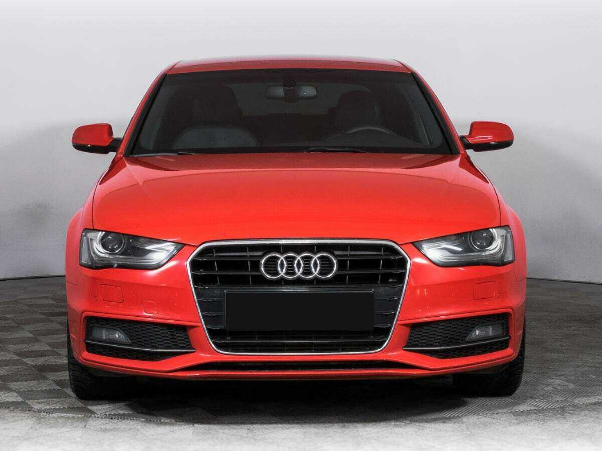 Б/У Ауди А4 2015 года. Фото: #1