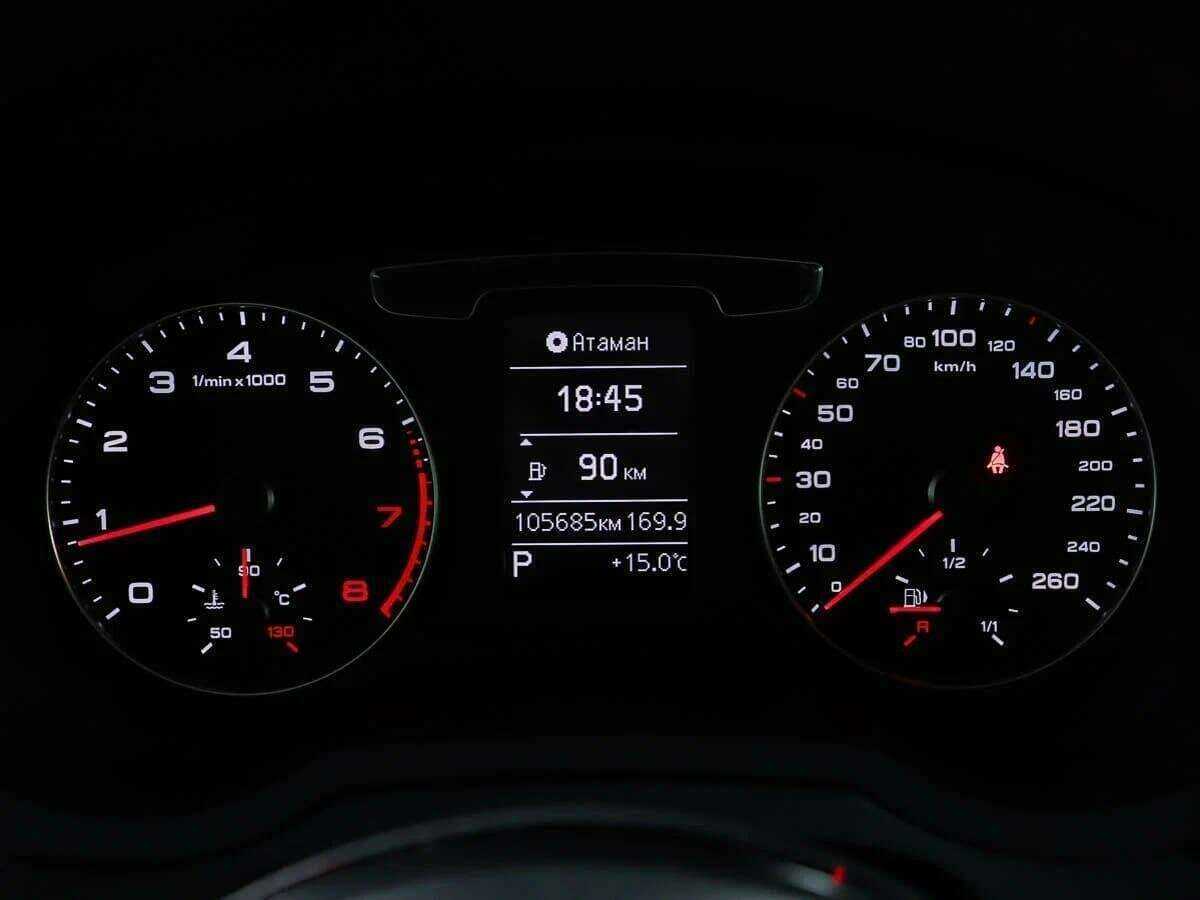 Б/У Ауди К3 2015 года. Фото: #9