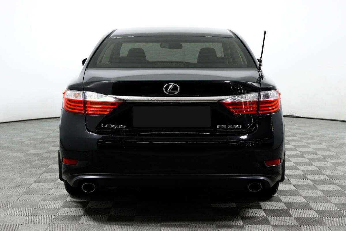 Б/У Лексус ЕС 2013 года. Фото: #5