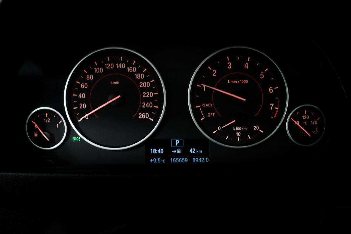 Б/У БМВ 3 серии 2018 года. Фото: #9