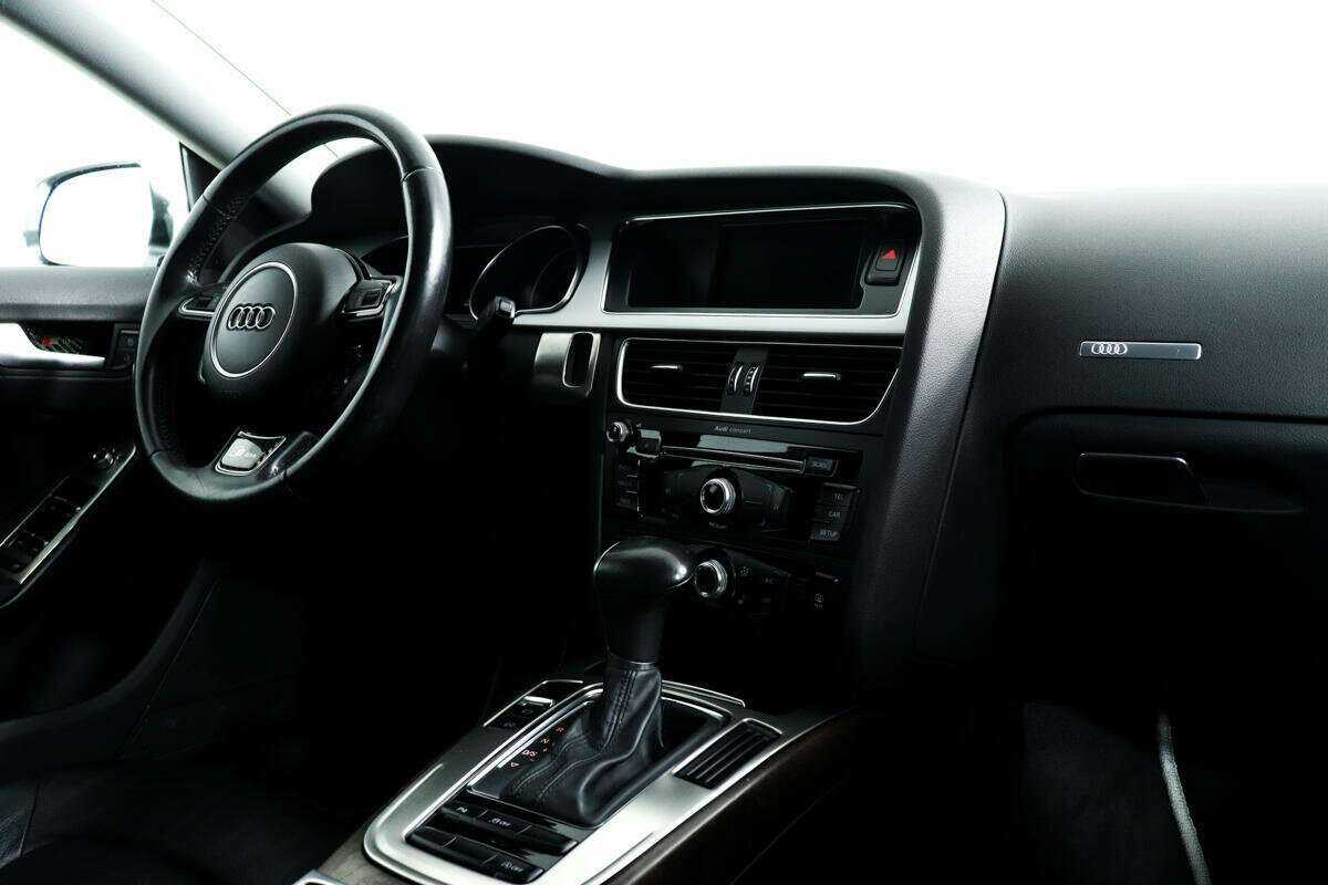 Б/У Ауди А5 2015 года. Фото: #8