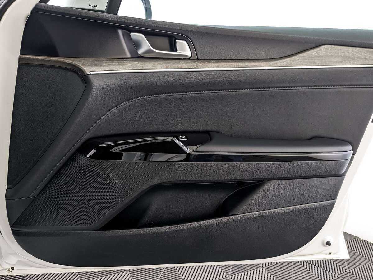 Б/У Киа К5 2021 года. Фото: #22