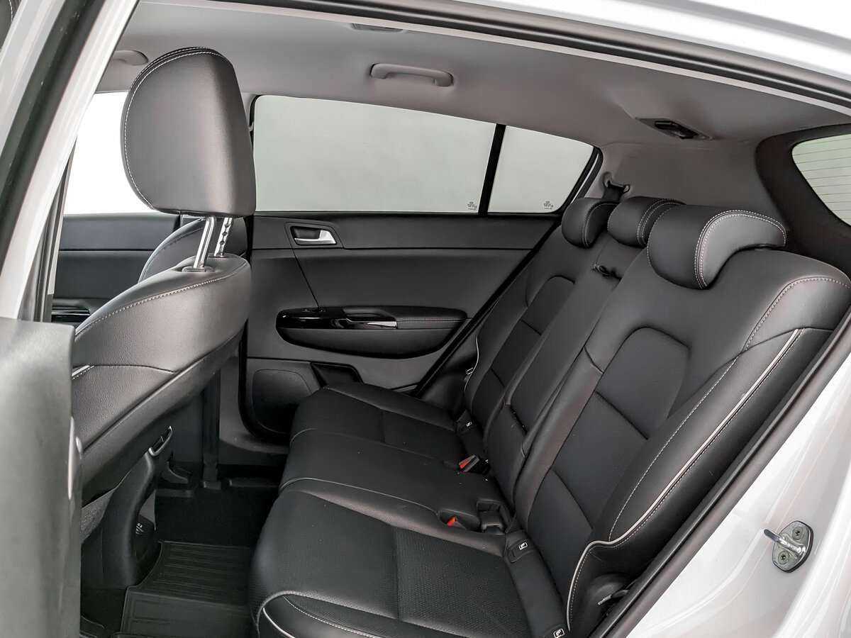 Б/У Киа Спортейдж 2021 года. Фото: #9