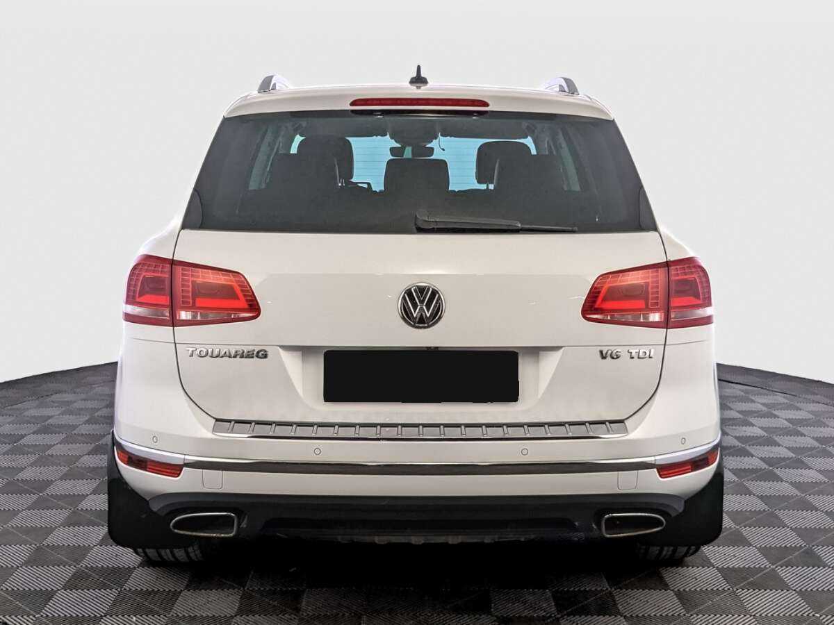 Б/У Фольксваген Туарег 2017 года. Фото: #5