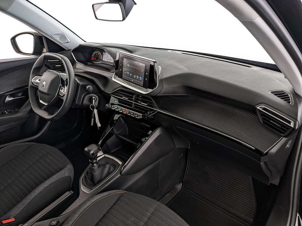 Б/У Пежо 2008 2021 года. Фото: #8