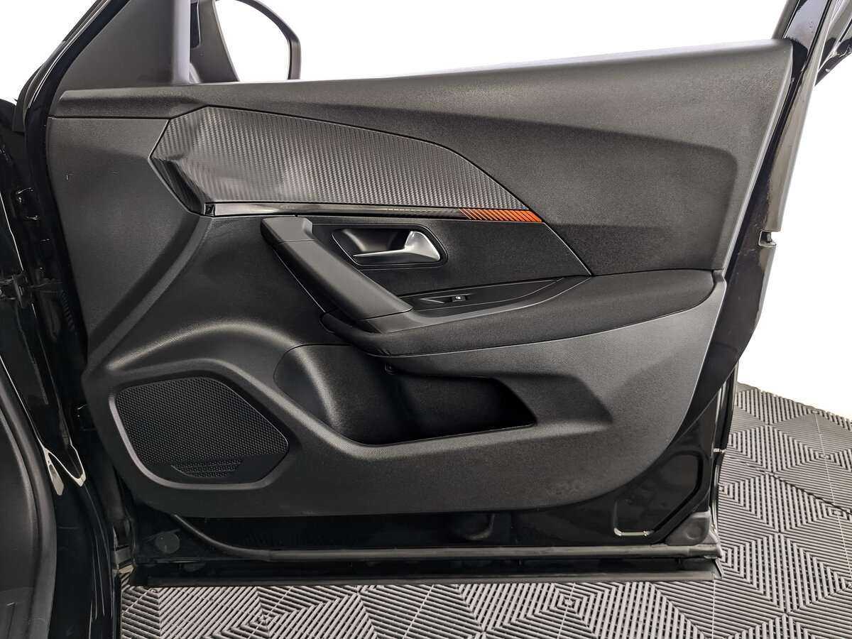 Б/У Пежо 2008 2021 года. Фото: #20