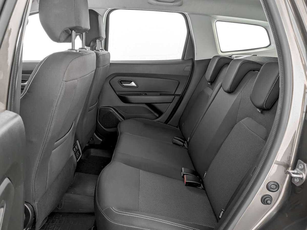 Б/У Рено Дастер 2021 года. Фото: #9