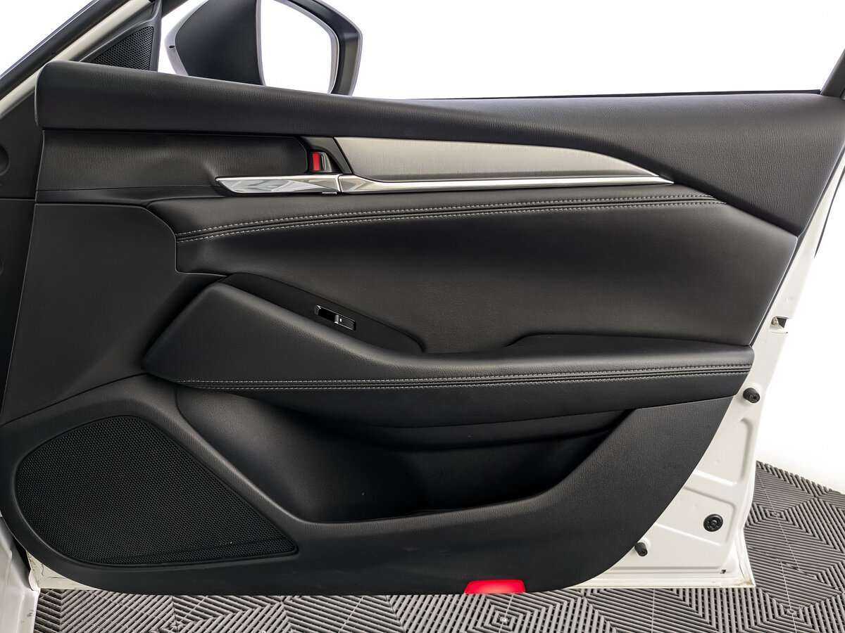 Б/У Мазда 6 2021 года. Фото: #19