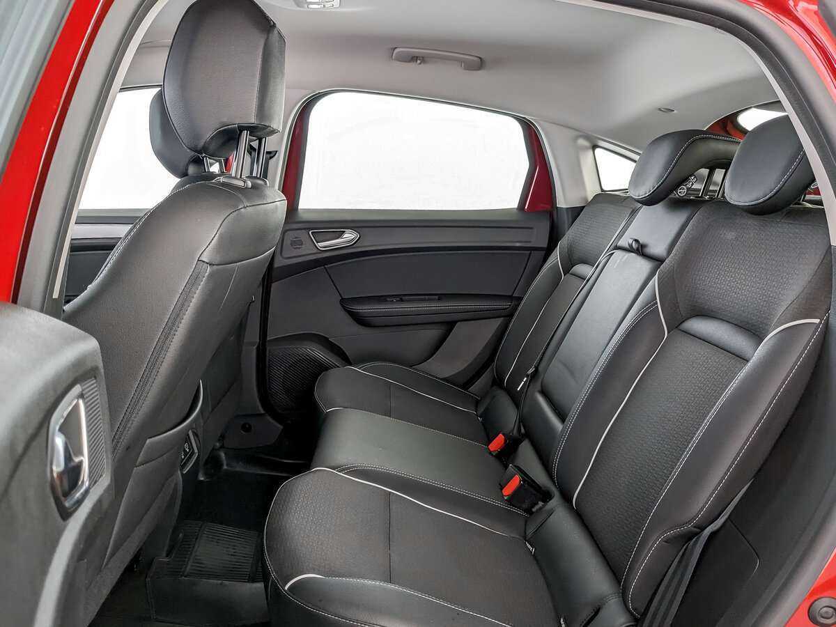 Б/У Рено Аркана 2021 года. Фото: #9