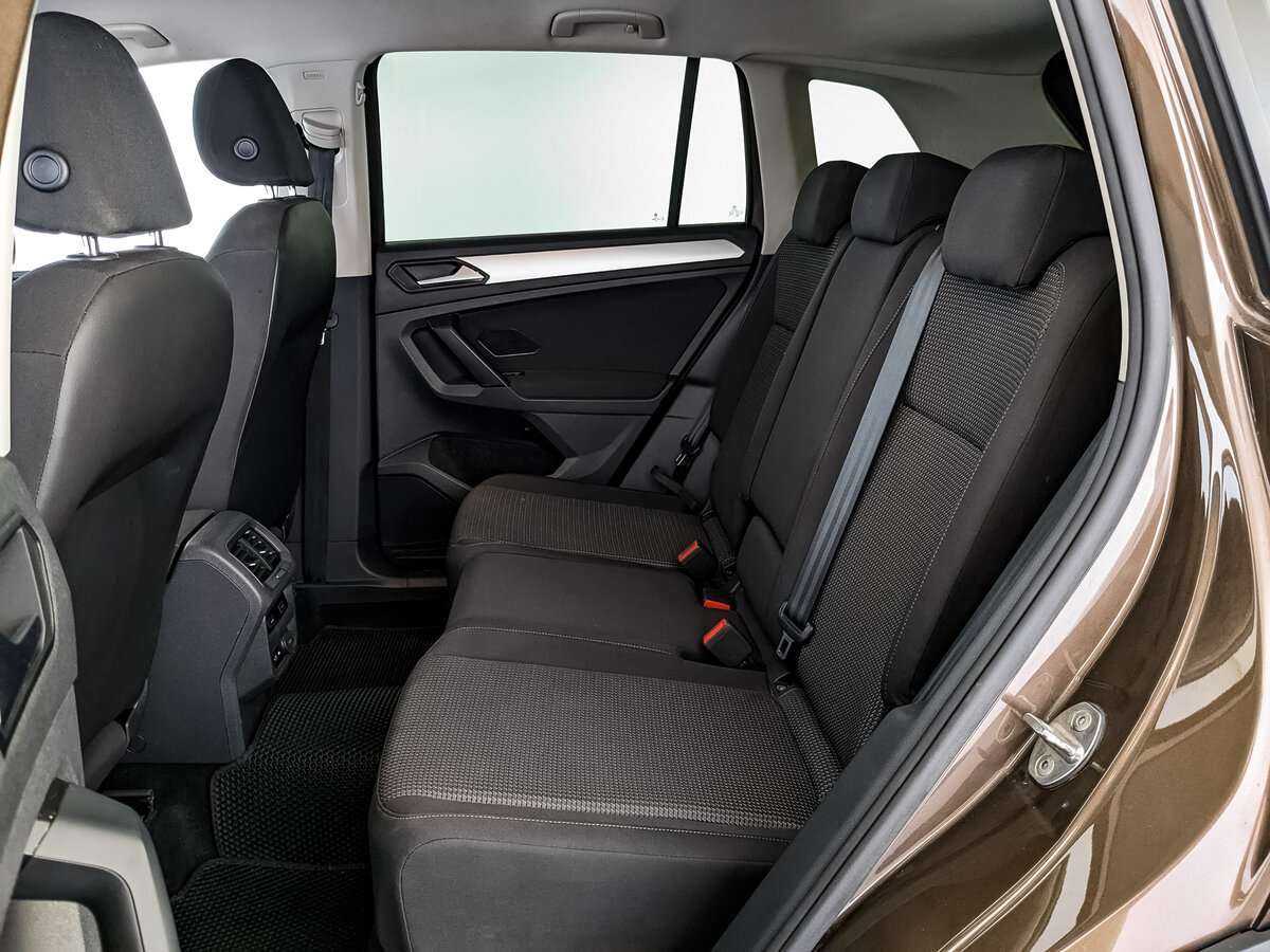 Б/У Фольксваген Тигуан 2020 года. Фото: #16