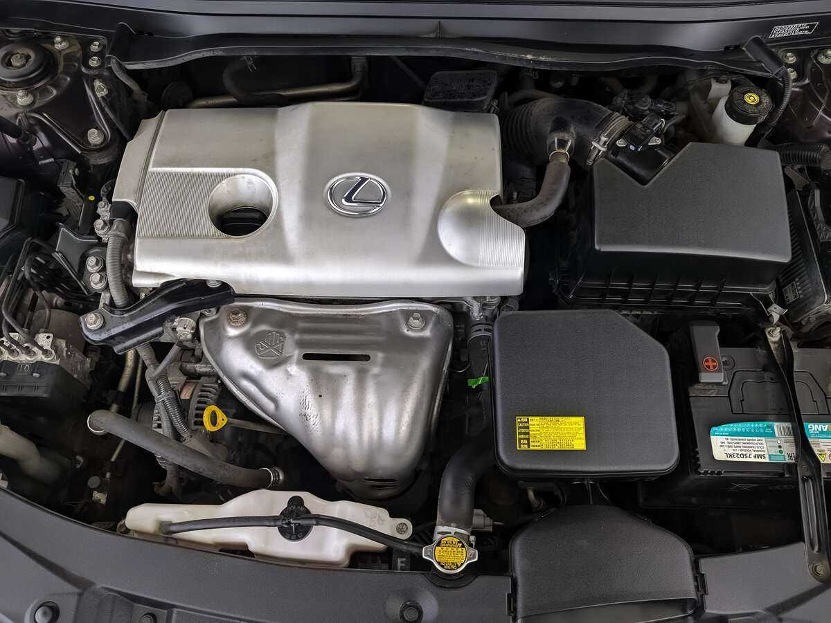 Б/У Лексус ЕС 2014 года. Фото: #8