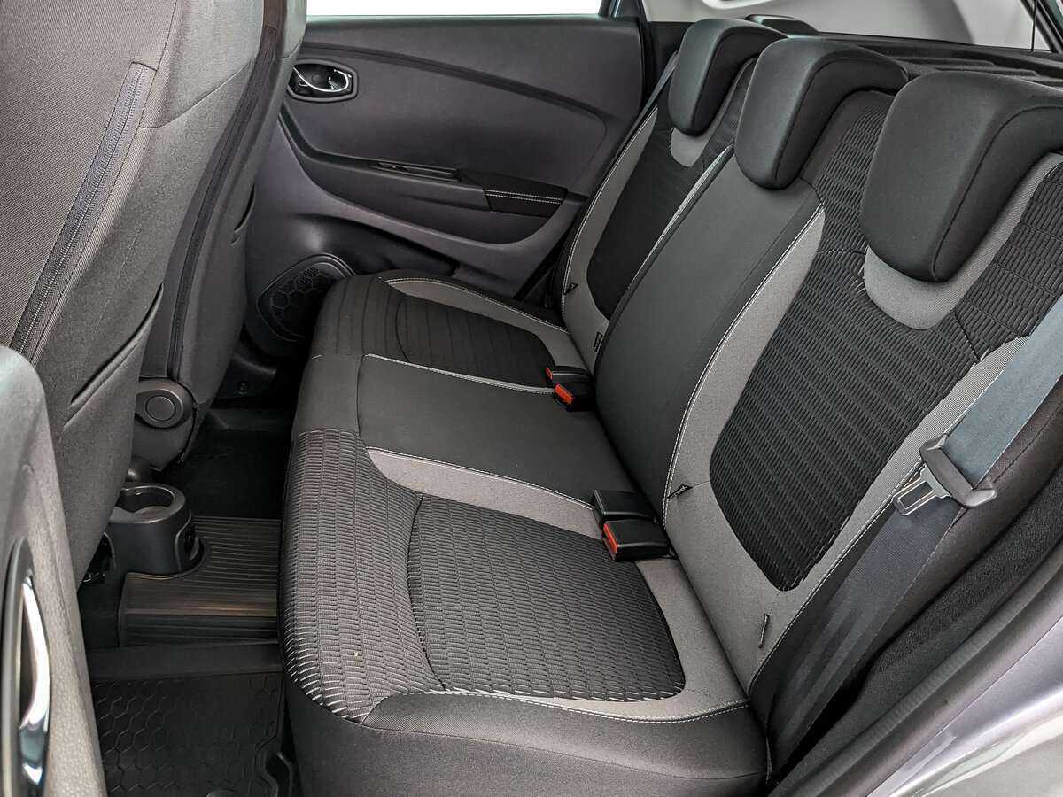 Б/У Рено Каптюр 2020 года. Фото: #12