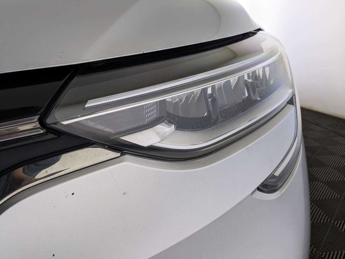 Б/У Рено Аркана 2021 года. Фото: #10