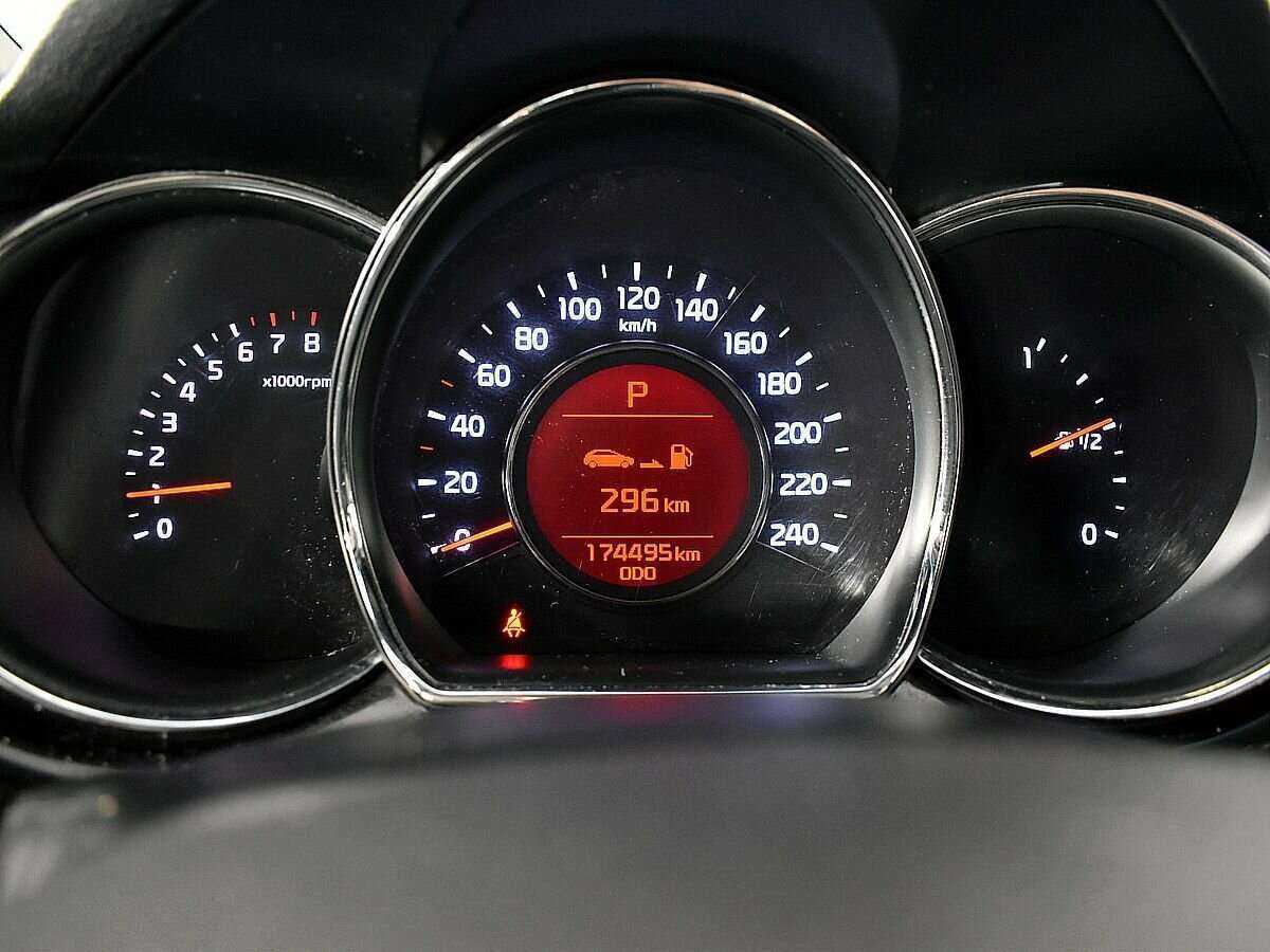 Б/У Киа Сид 2015 года. Фото: #11